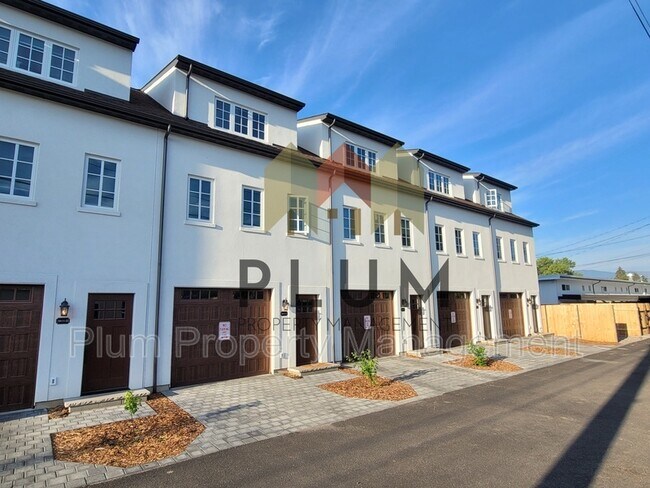 Building Photo - 2023 S Higgins Ave