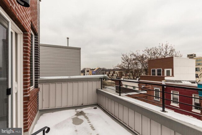 Building Photo - 3016 Baltz St