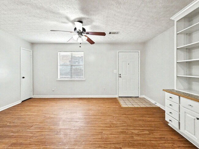 Building Photo - Tibbitts Drive Duplex