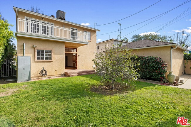 Building Photo - 2823 Coolidge Ave