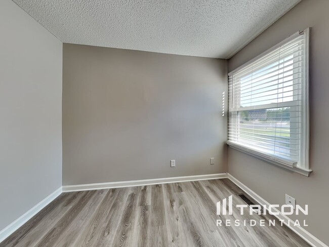 Building Photo - 5404 Trenburg Ct