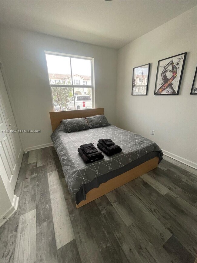 Building Photo - 12107 NW 24th Pl