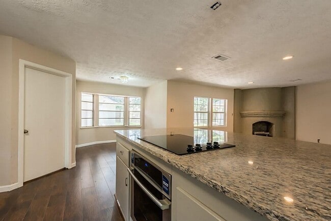 Building Photo - 630 Cherrybark Ln