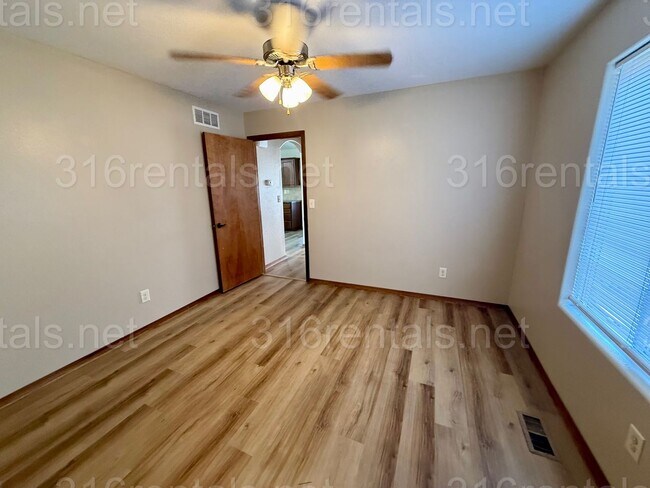 Building Photo - $1575 - COMING SOON! 4 bedroom/ 2 bathroom - Gorgeous newly remodeled townhome!