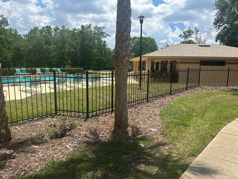 Building Photo - 4800 S Semoran Blvd