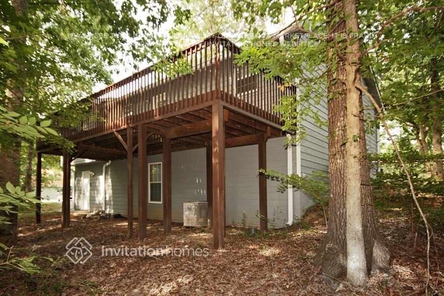 Building Photo - 15 Tracey Ln