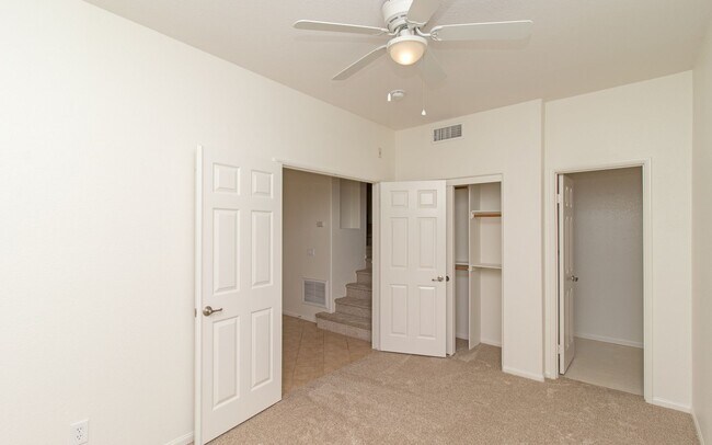 Building Photo - 2110 Silverado St