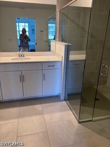 Building Photo - 5739 Oakmont Ct