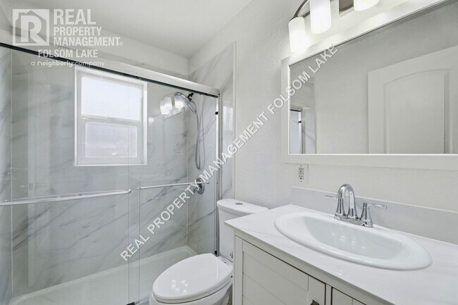 Building Photo - 619 Wales Dr
