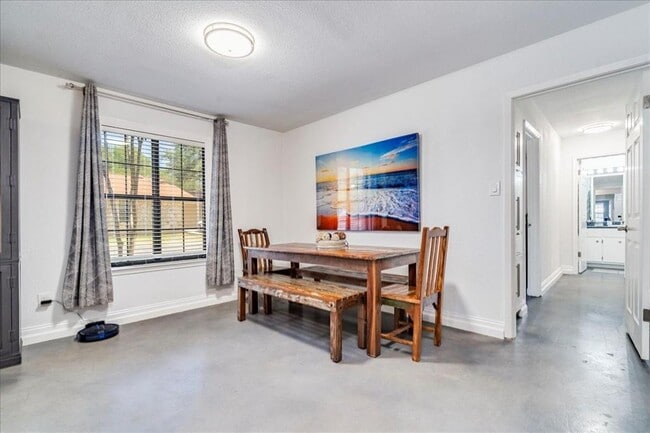 Building Photo - 8518 Fathom Cir