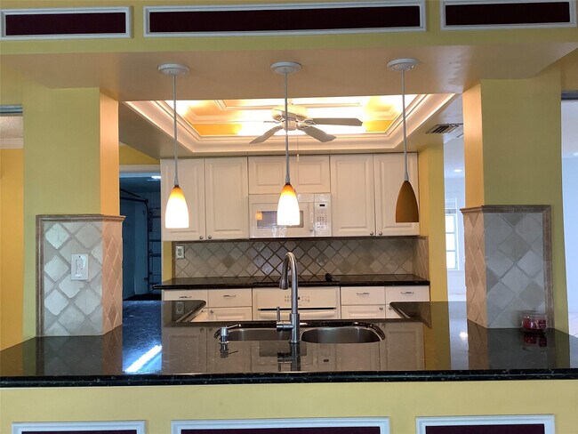 Building Photo - 4481 NW 1st Terrace