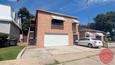 Building Photo - Charming 1-Bedroom Upstairs Unit Near San ...