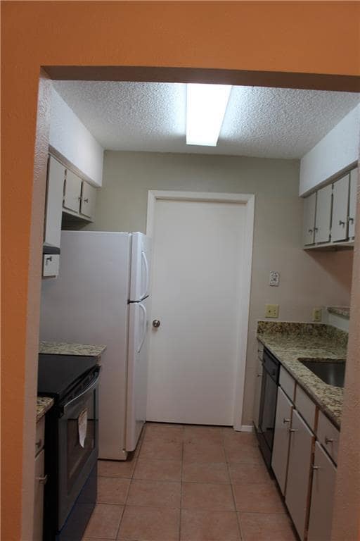 Building Photo - 8003 Dowling Cove