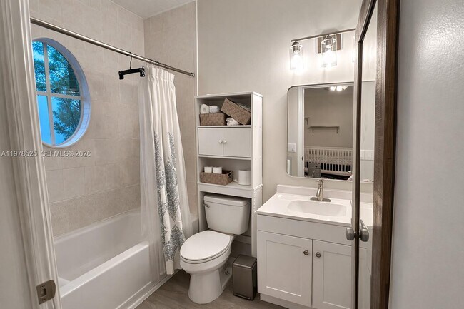 Building Photo - 10557 SW 6th St