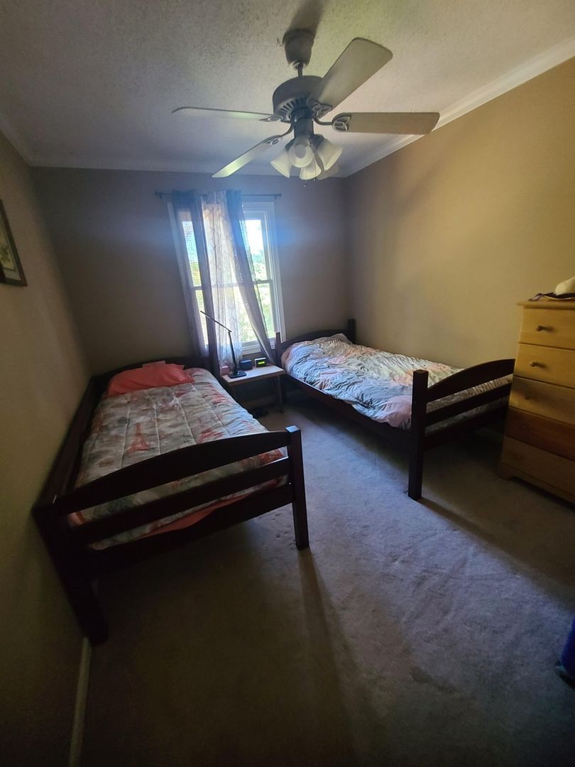 Building Photo - 5004 Falling Creek Ln