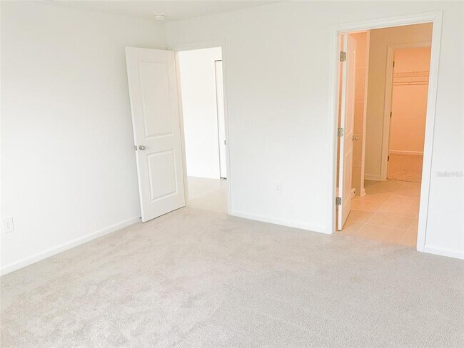 Building Photo - 4802 Katrina Dr