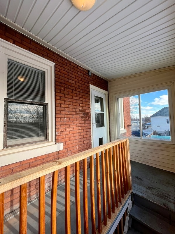 Building Photo - 1057 Eureka Rd