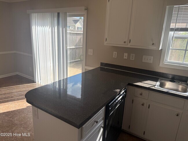 Building Photo - 1222 Cross Creek Cir