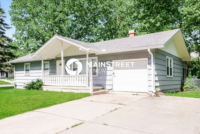 Building Photo - 3 Bedroom Pet-Friendly Home in INDEPENDENC...