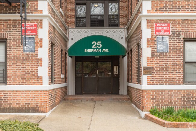 Building Photo - 25 Sherman Ave