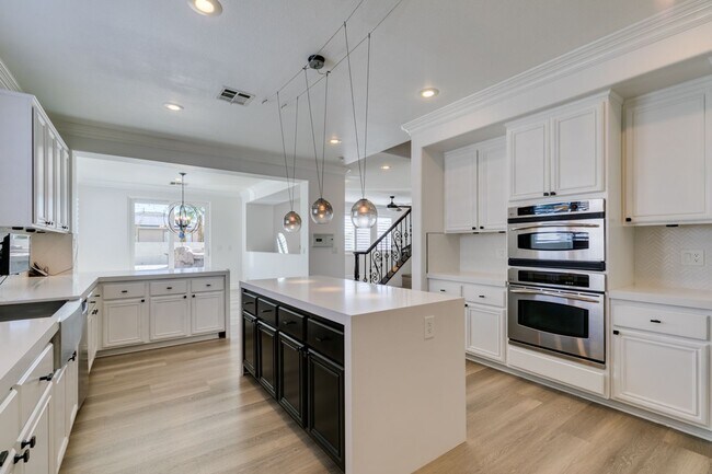 Building Photo - 4104 Freel Peak Ct