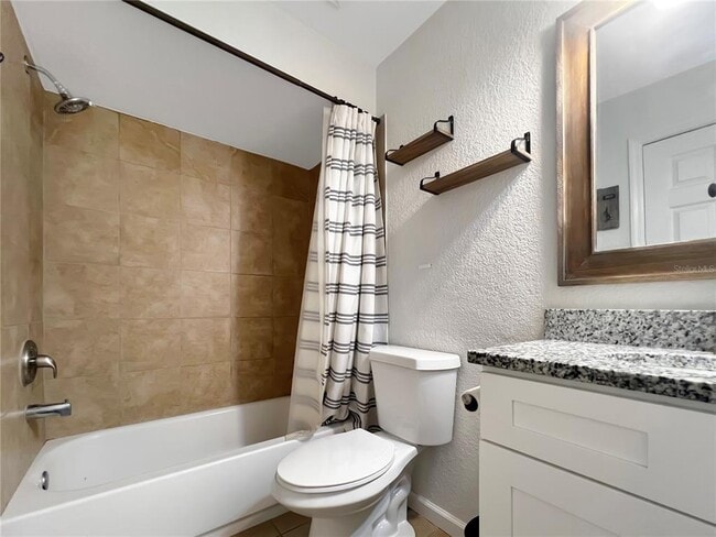 Building Photo - 11594 1st Ave