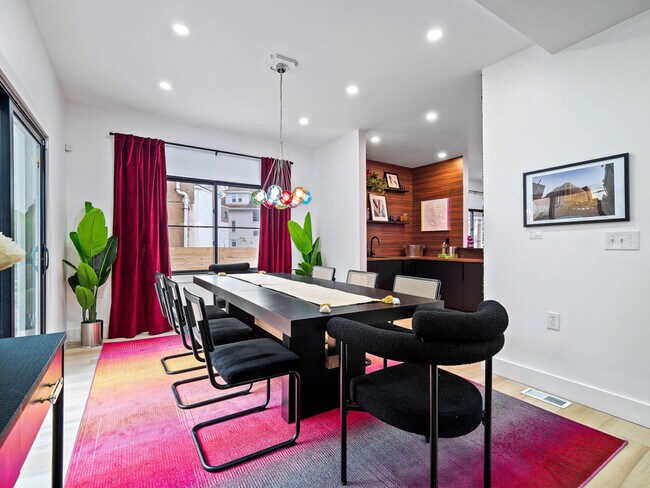 Building Photo - 25 N Rose Blvd