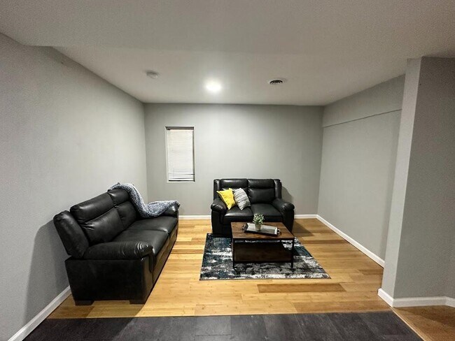 Building Photo - 41 Fayette St