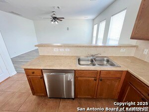 Building Photo - 9707 Redstone Rise