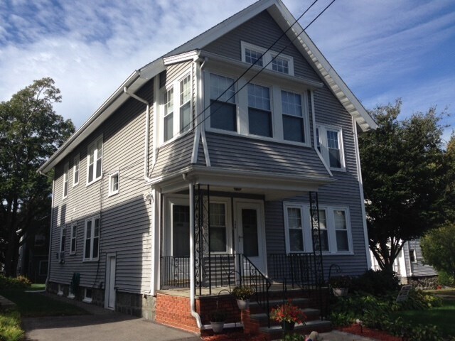 Building Photo - 280 Willow St