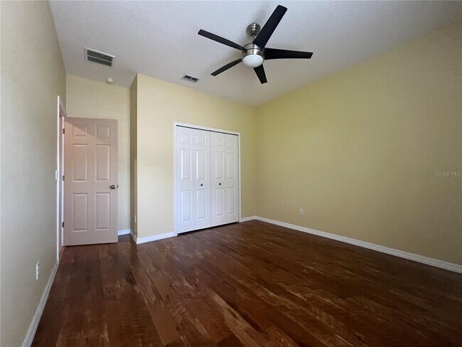 Building Photo - 9855 Secret Cove Ln