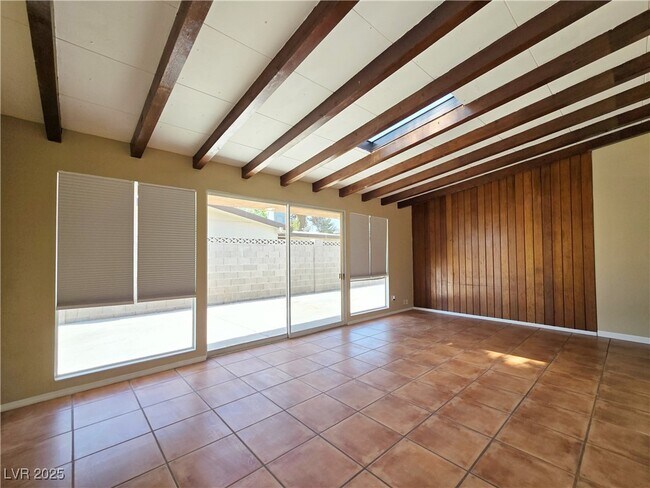 Building Photo - 713 N 18th St