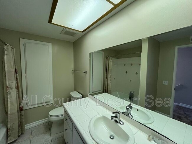 Building Photo - 6822 Lafayette Dr