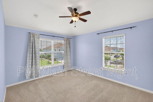 Building Photo - 10935 Derringer Dr