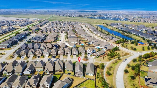 Building Photo - 6110 Dovetail Cliff Ct