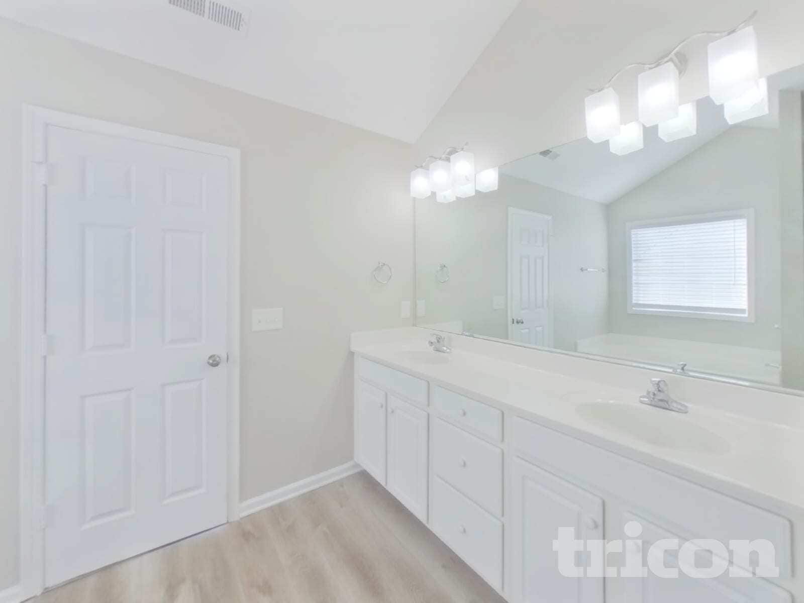 Building Photo - 324 Archway Ct