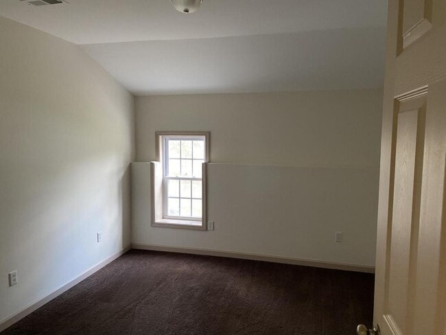 Building Photo - 9106 Willow Grove Terrace