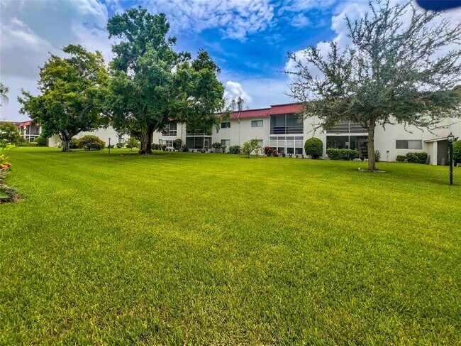 Building Photo - 3500 S Beneva Rd