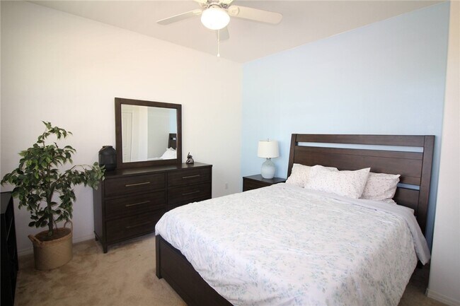 Building Photo - 28207 N Via Sonata Dr
