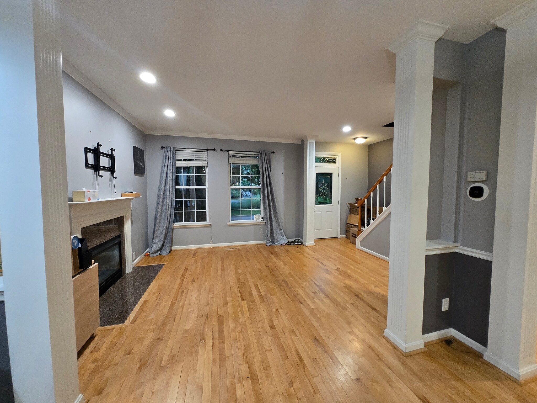 Building Photo - 929 Weninger Cir