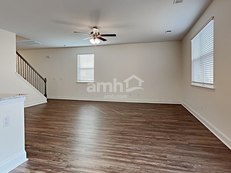 Building Photo - 408 Cartess Rd