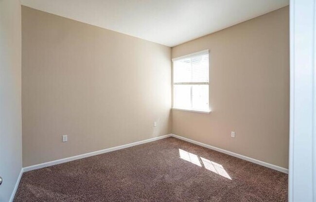 Building Photo - Charming Brentwood 4BD/3BA, Single-Family Home with 2 Car Garage!