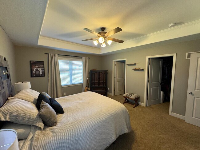 Building Photo - 1380 Stonecreek Dr