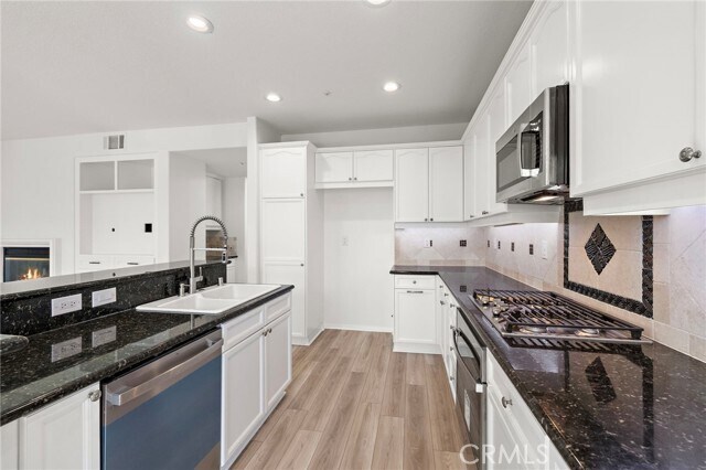 Building Photo - 5725 Calle Polvorosa