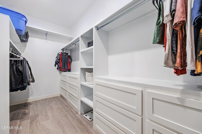 Building Photo - 2809 Tierra Garden Dr