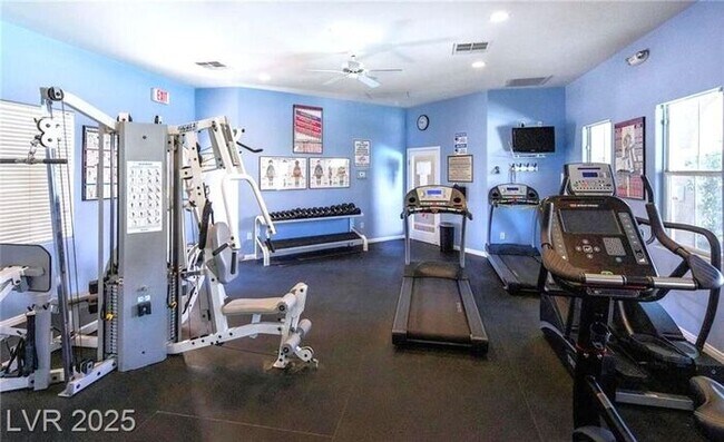 Building Photo - CONDO IN NORTHWEST GATED COMMUNITY