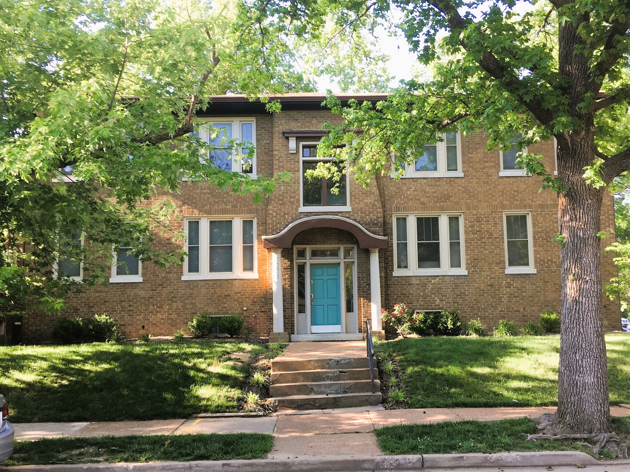 Building Photo - 7203 Dartmouth Ave