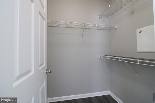 Building Photo - 5117 Travis Edward Way
