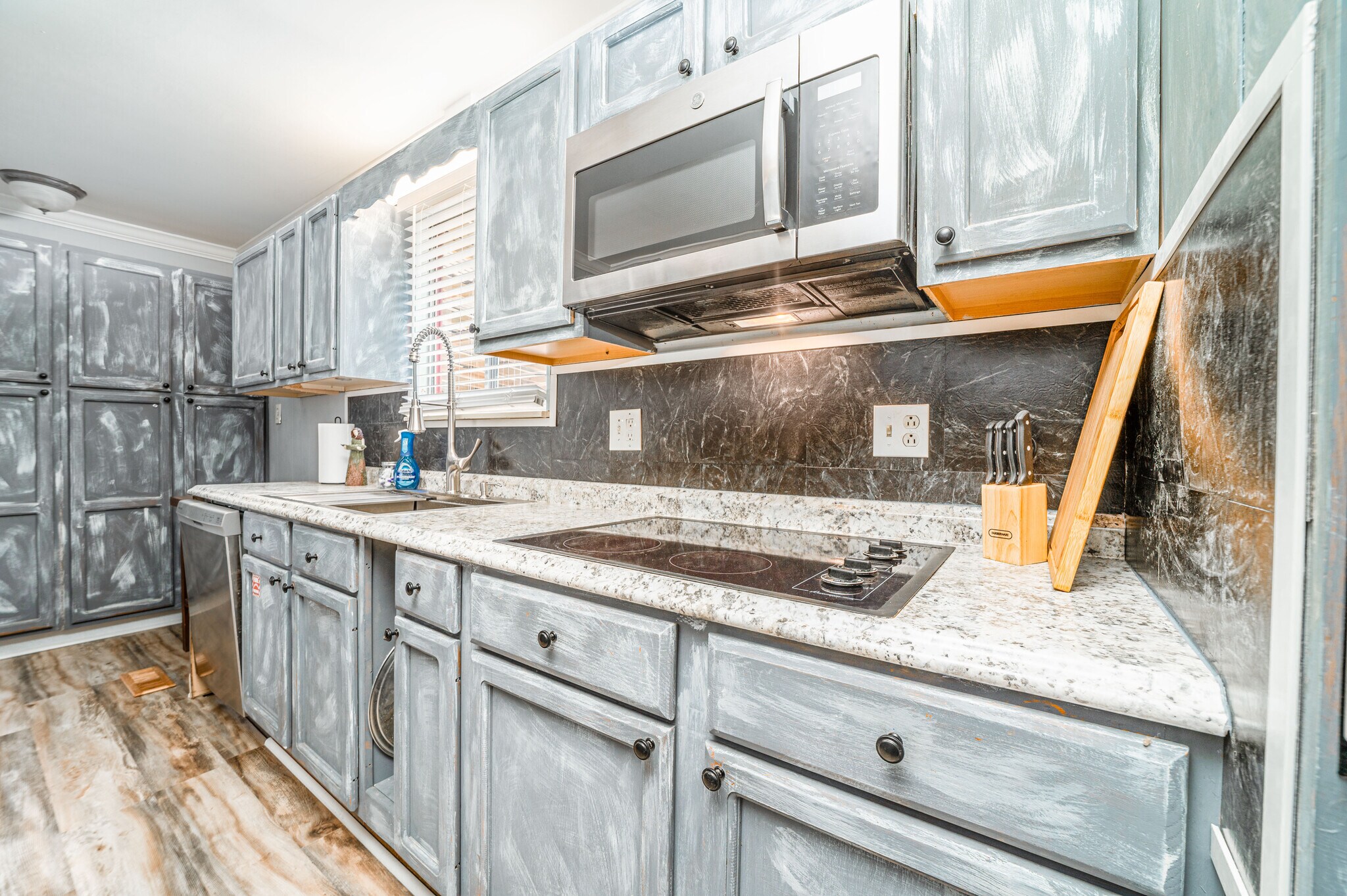 Building Photo - 1748 Paulas Huskey Cir