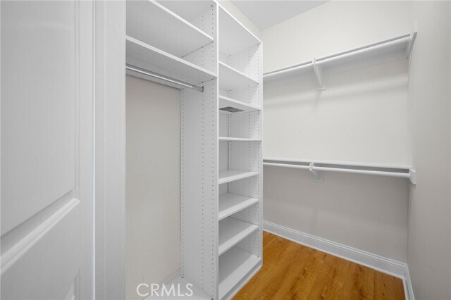 Building Photo - 6938 Laurel Canyon Blvd